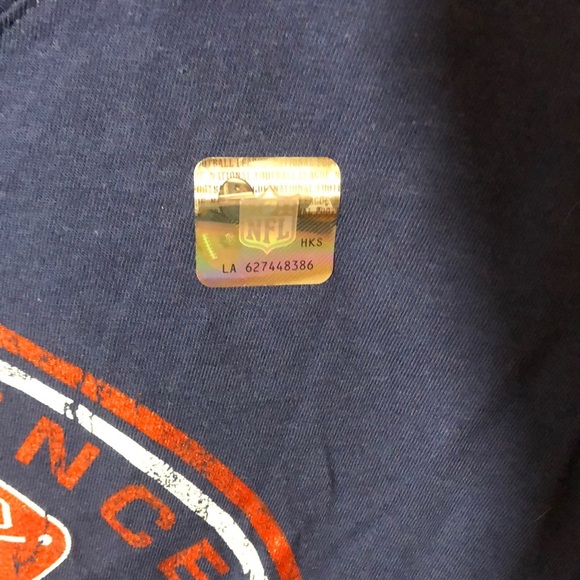 Fanatics M New England Patriots V-neck shirt NWOT - Picture 4 of 5